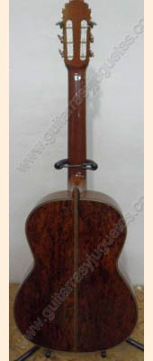 Guitarra de corazón de paloescrito modelo GRO-B imagen 3